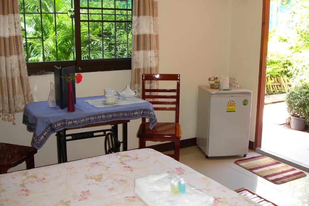 أودون ثاني Home Stay Stc Bed And Breakfast الغرفة الصورة