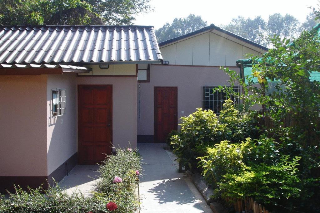 أودون ثاني Home Stay Stc Bed And Breakfast الغرفة الصورة